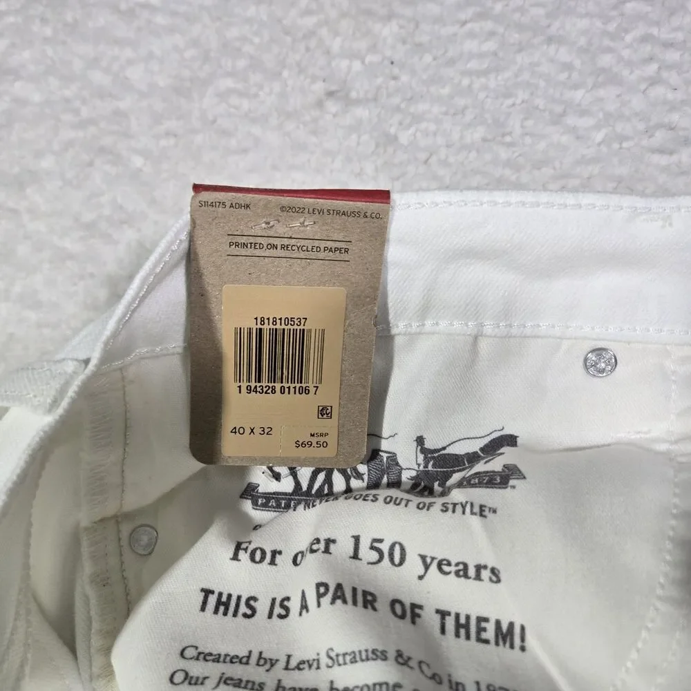 NWT Levis 541 Athletic Taper Mens White Stretch Comfort Jeans Size 40x32